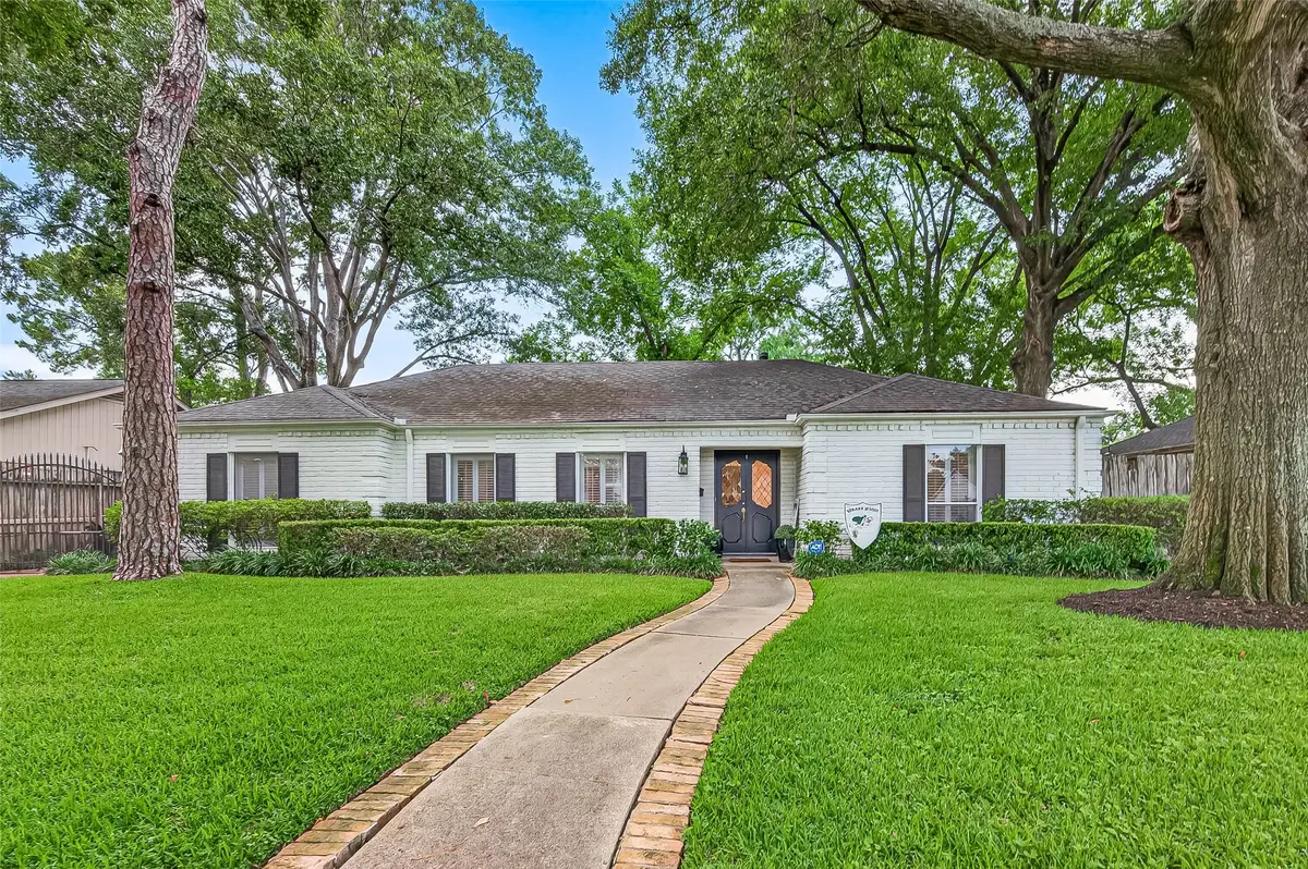 10026 Meadow Lake Lane, Houston, TX 77042 - #1