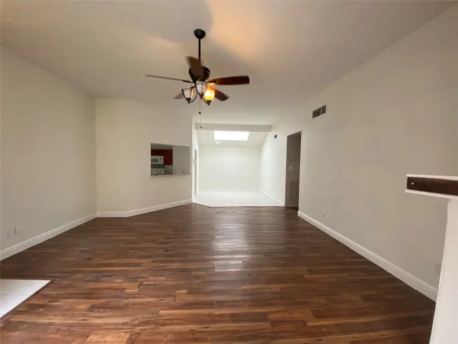 7315 Puerta Vallarta Drive, Houston, TX 77083 - Image #3