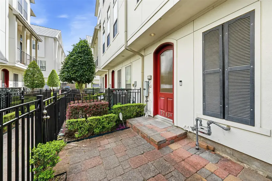 5716 Kansas St #B, Houston, TX 77007 - #2