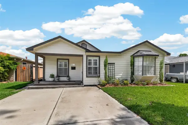 7615 Azalea Street, Houston, TX 77023