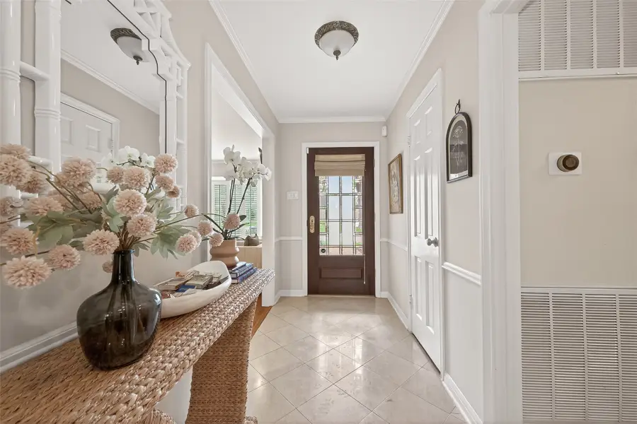 10122 Pine Forest Road, Houston, TX 77042 - #2