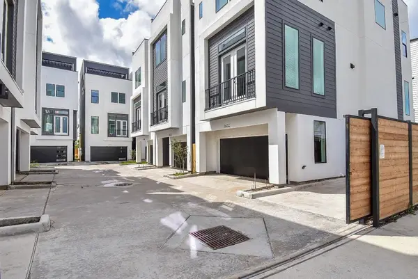 5615 Val Verde Street #B, Houston, TX 77057