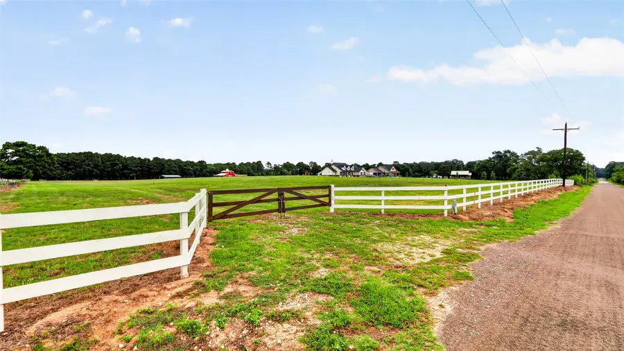 6111 County Road 344, Navasota, TX 77868 - #2