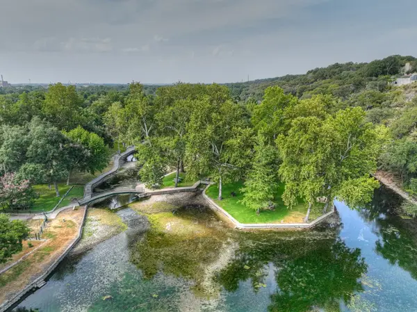 337 Dallas Street, New Braunfels, TX 78130