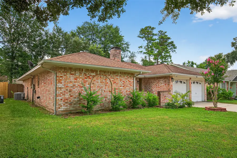 7259 Shady Arbor Lane, Houston, TX 77040 - Image #3