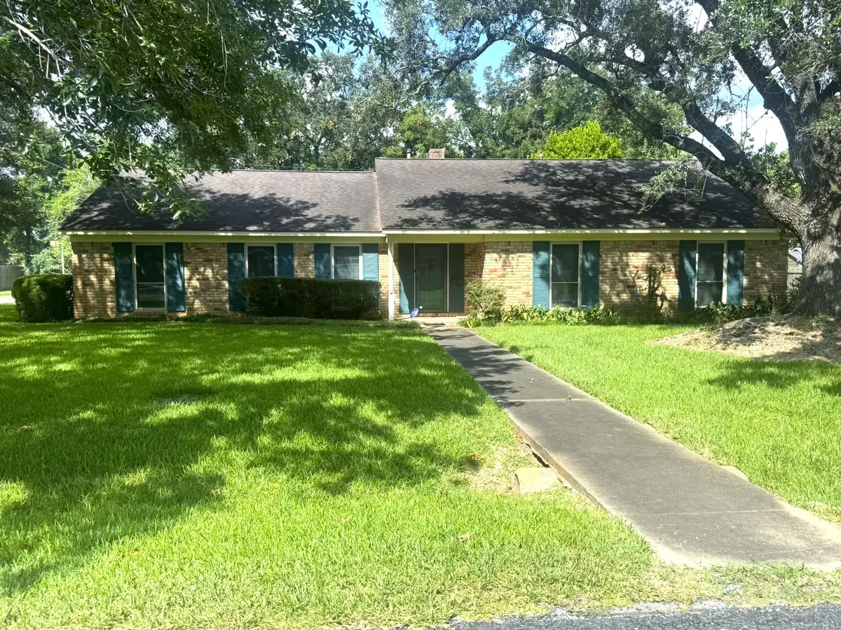 803 Merry Lane, Wharton, TX 77488 - Image #1