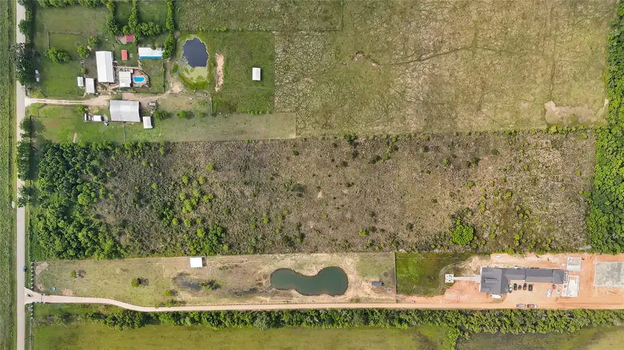 420 County Road 3011, Dayton, TX 77535 - Image #2