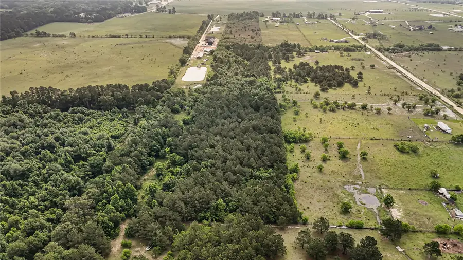 420 County Road 3011, Dayton, TX 77535 - Image #3