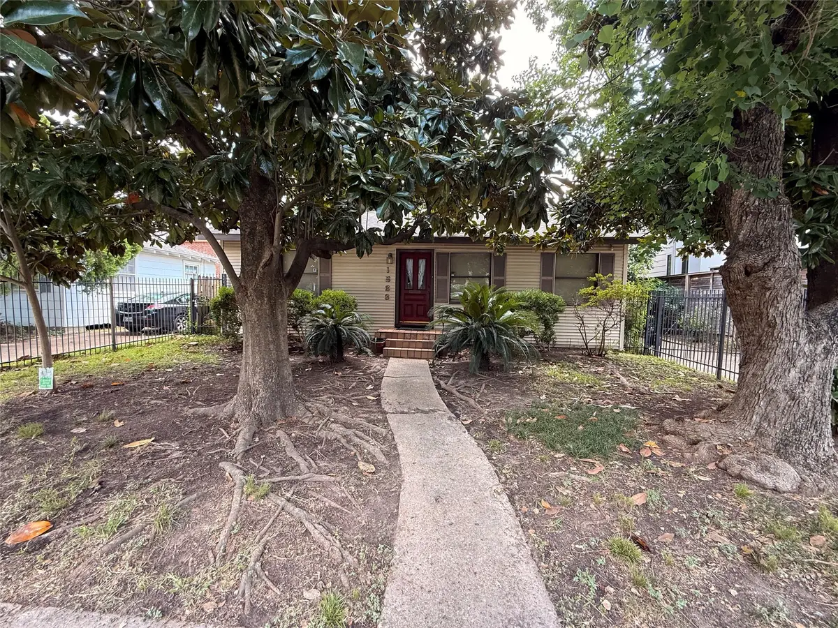 1523 Nevada Street, Houston, TX 77006 - Image #1