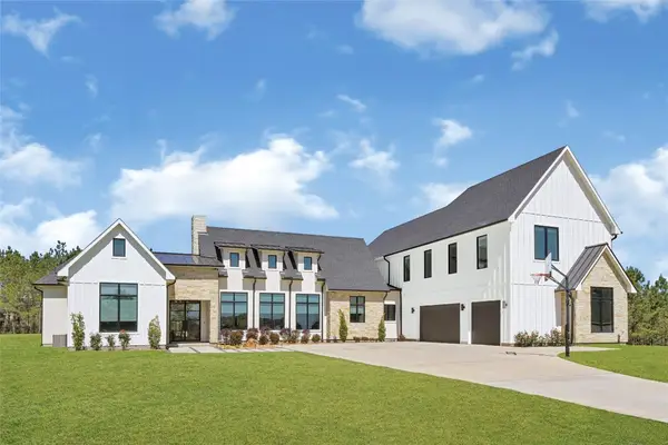 8854 Brookes Drive, Montgomery, TX 77316