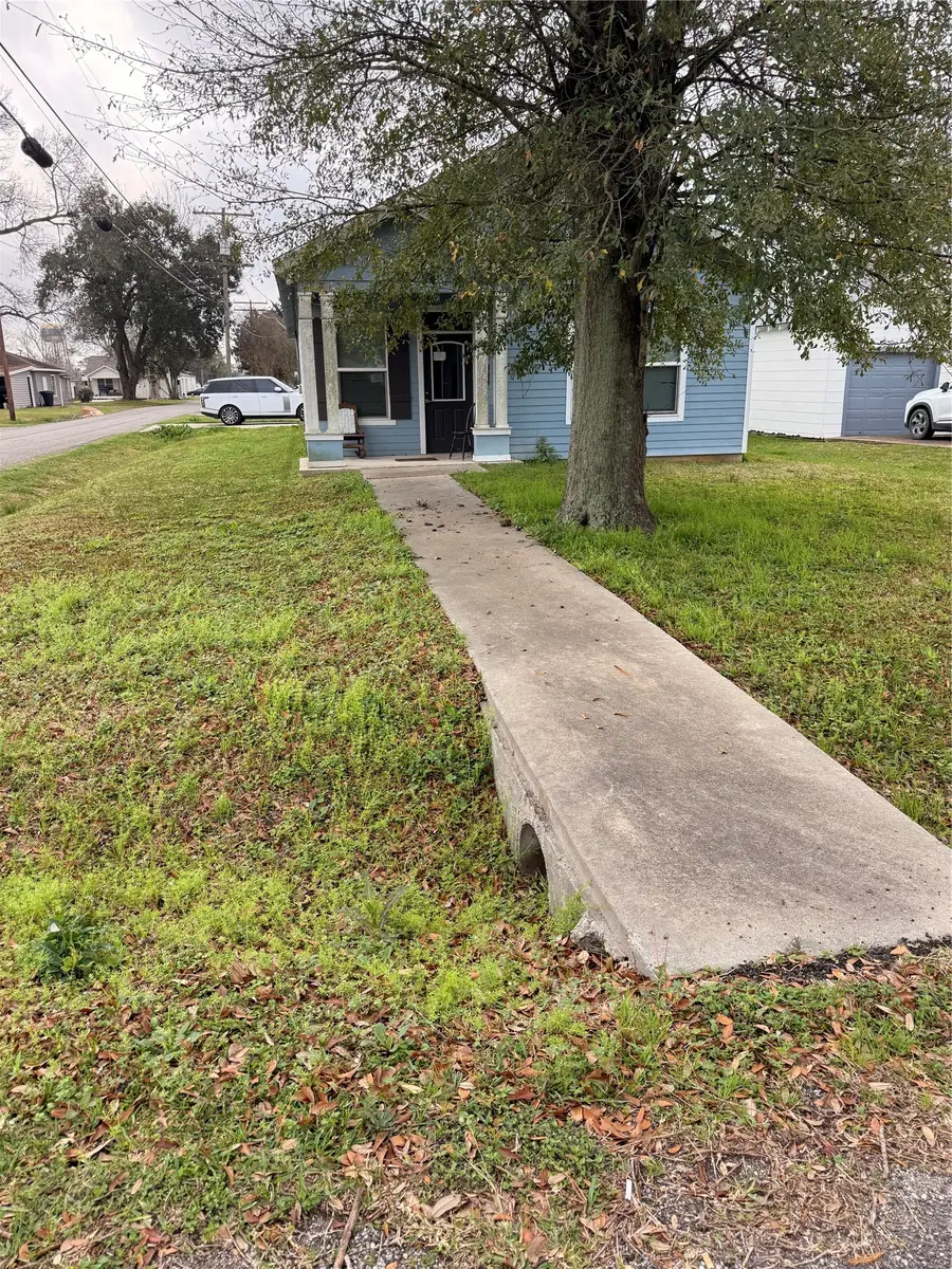 603 Boston Avenue, Nederland, TX 77627 - #3