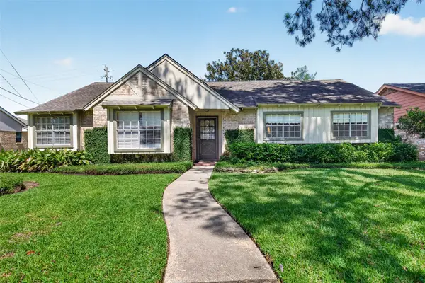 2006 Elmgate Drive, Houston, TX 77080