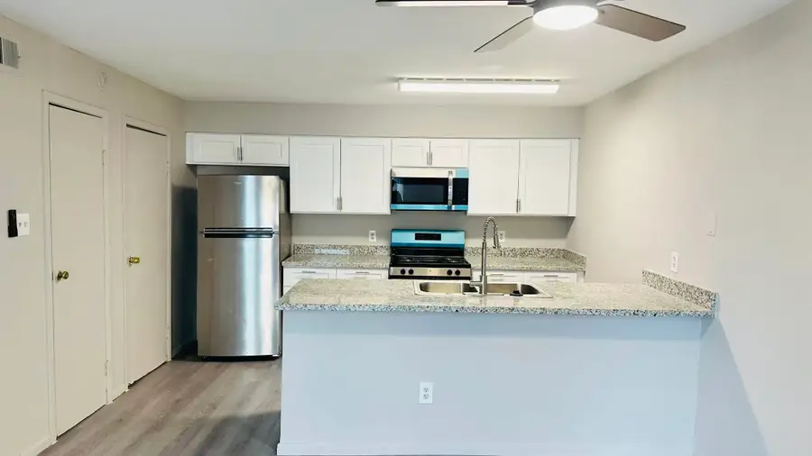 10001 Westpark Drive #86, Houston, TX 77042 - #3