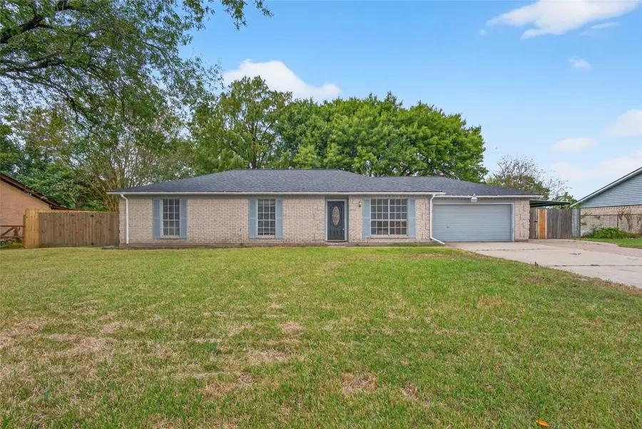 1910 Coupland Drive, La Porte, TX 77571 - Image #3