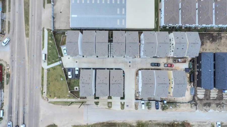 303 Marcella Street #H, Houston, TX 77091 - Image #2