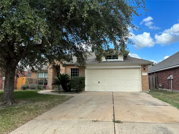 17411 N Riata Lake Drive, Cypress, TX 77433