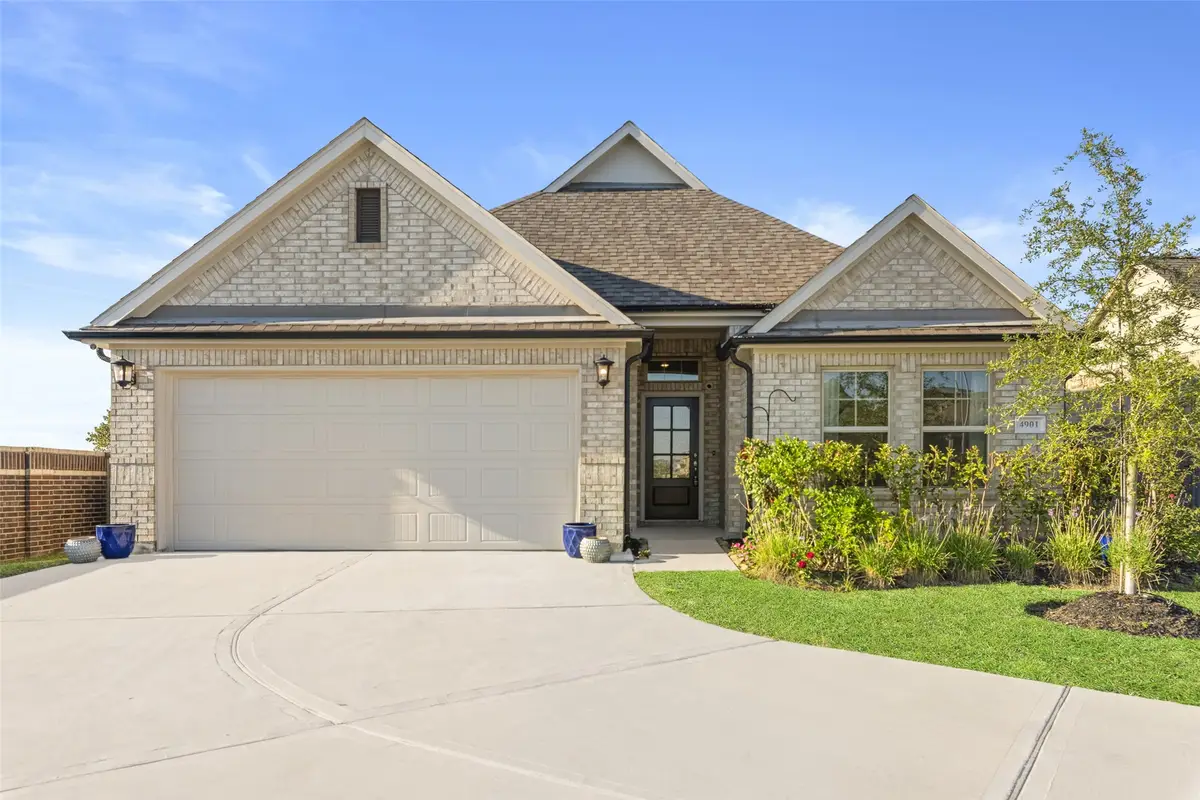 4901 Finns Landing Street, League City, TX 77573 - #1