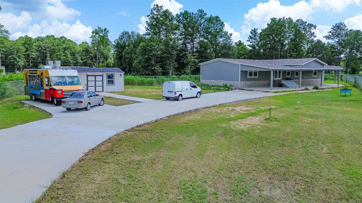 12227 County Road 37497, Cleveland, TX 77327 - Image #1