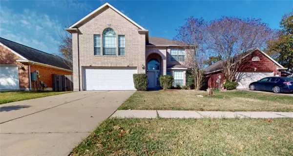 3310 Pecan Mill Drive, Sugar Land, TX 77498