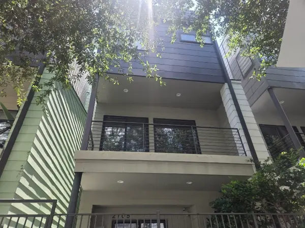 2705 St Emanuel Street, Houston, TX 77004