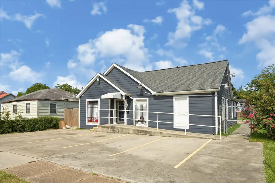 3731 Reveille Street, Houston, TX 77087 - #2