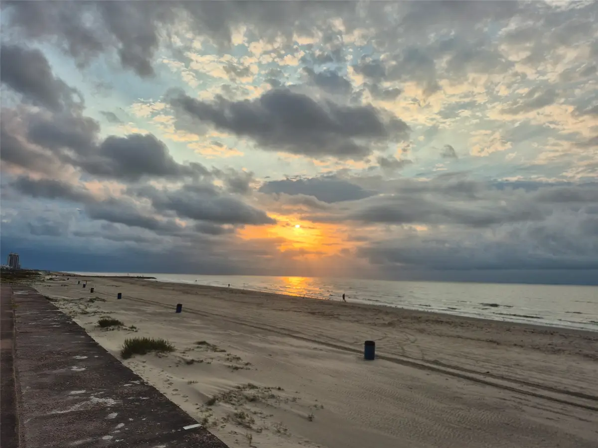 1515 13th Street, Galveston, TX 77550 - #1