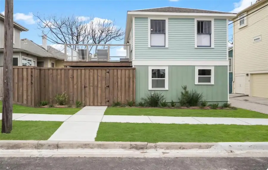1515 13th Street, Galveston, TX 77550 - #2