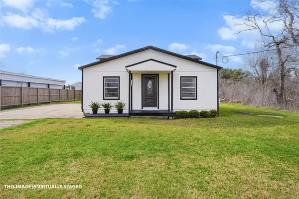 7720 Avenue E, Santa Fe, TX 77510