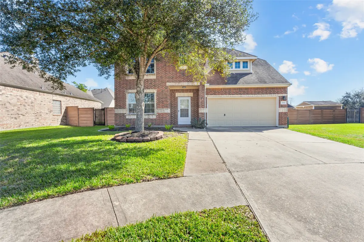2530 Laughing Gull Circle, Seabrook, TX 77586 - Image #1