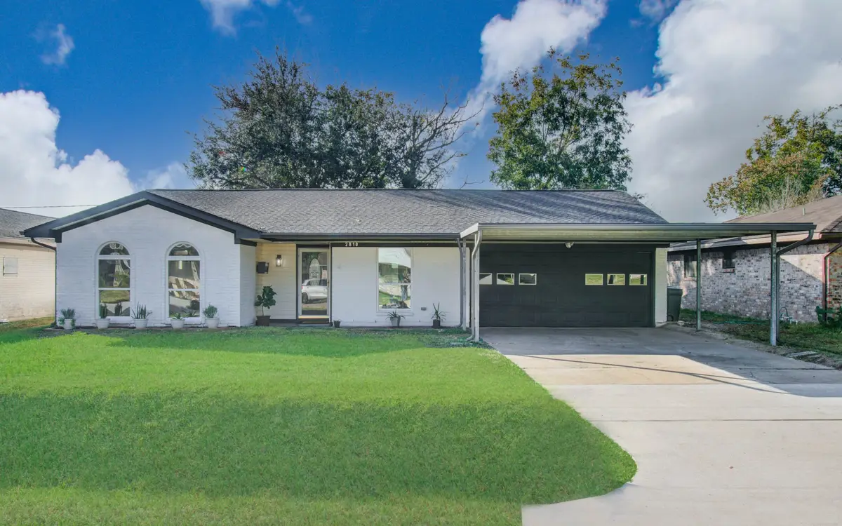 2810 Spa Drive, Deer Park, TX 77536 - Image #1