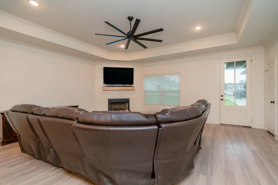 113 W Ruth, White Oak, TX 75693 - Image #3