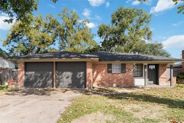 514 Peach Spring Drive, Houston, TX 77037