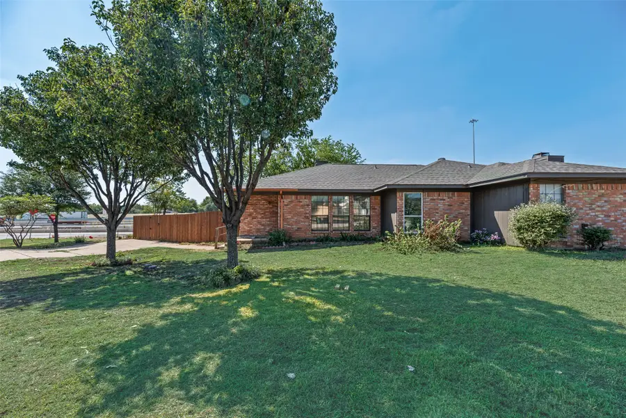 5126 Trail Dust Lane, Arlington, TX 76017 - #2
