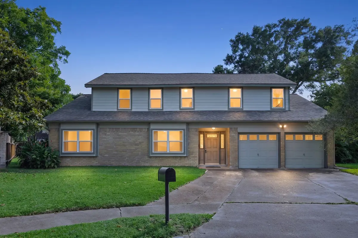 10214 Huntington View Drive, Houston, TX 77099 - #1