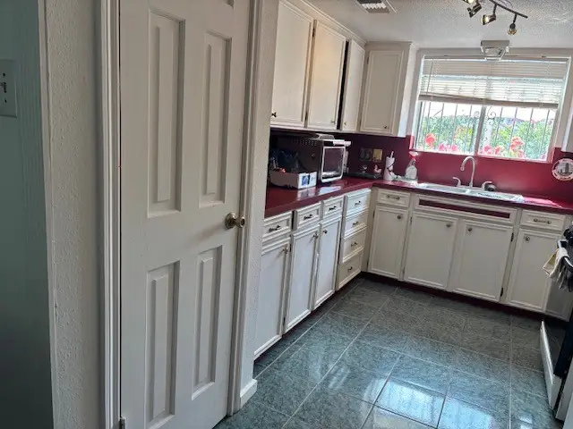 9718 Debbie Lane, Houston, TX 77038 - #3