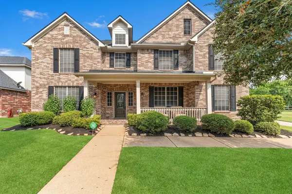 3015 Briarsage Lane, Pearland, TX 77581
