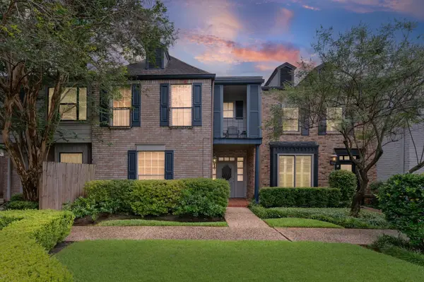 3804 Lake Street, Houston, TX 77098