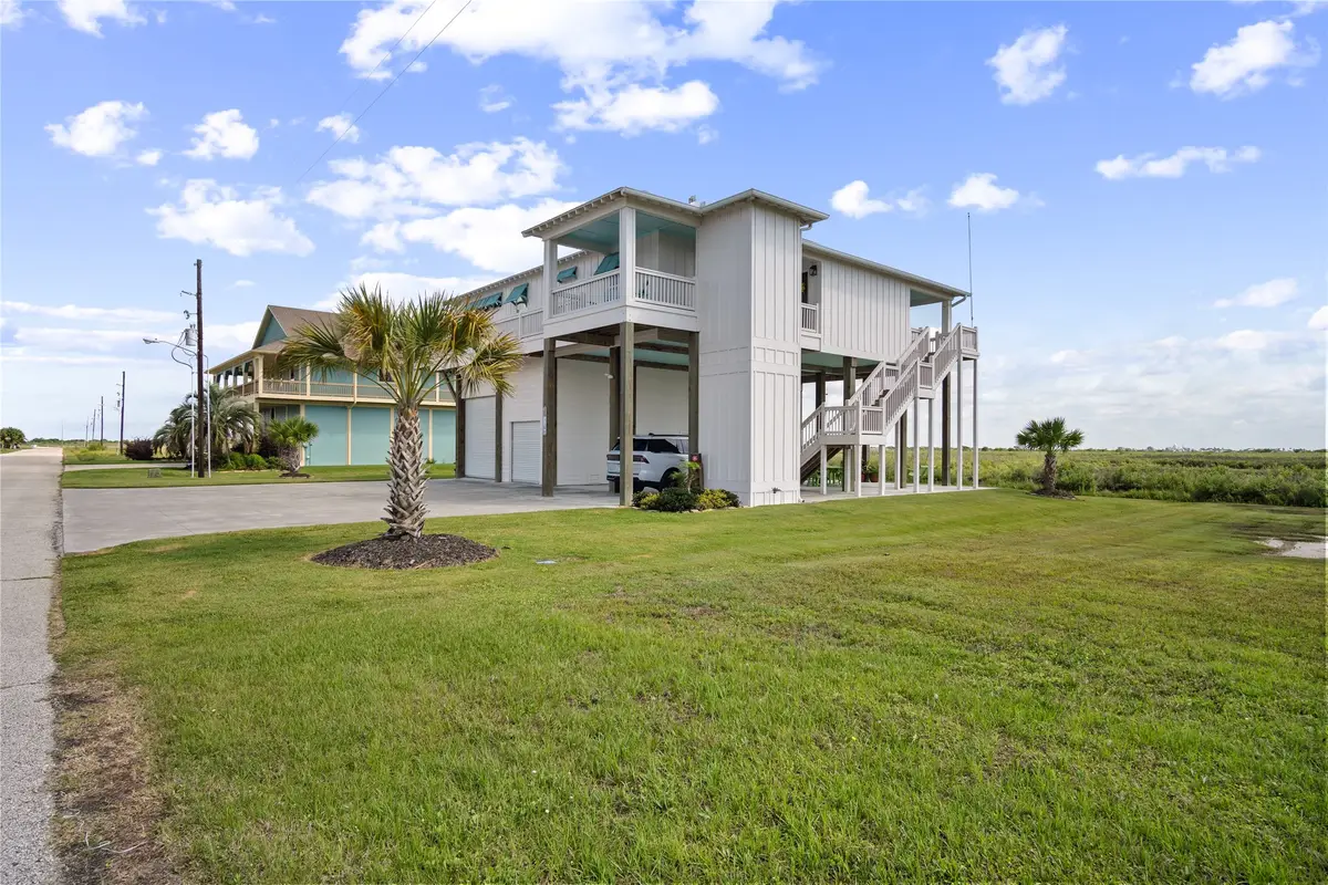 1180 Lagoon Drive, Crystal Beach, TX 77650 - #1
