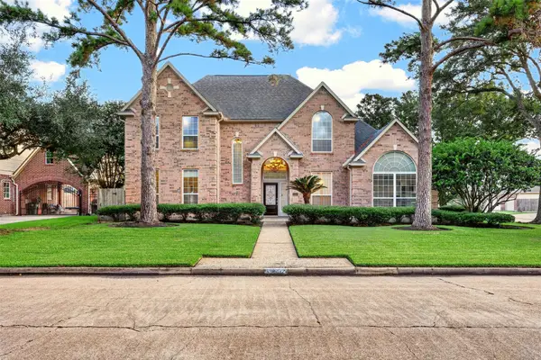 19602 Laurel Park Lane, Houston, TX 77094