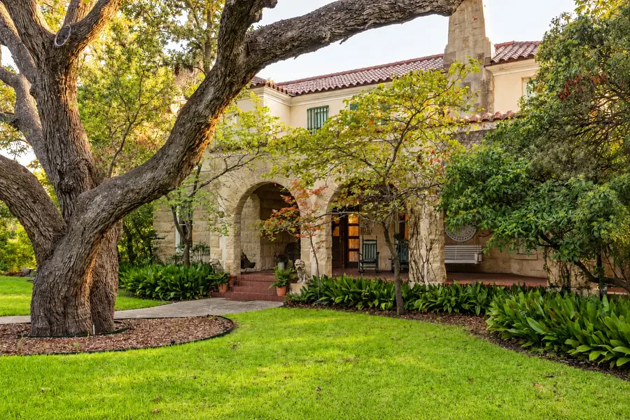 405 Water, Kerrville, TX 78028 - #3