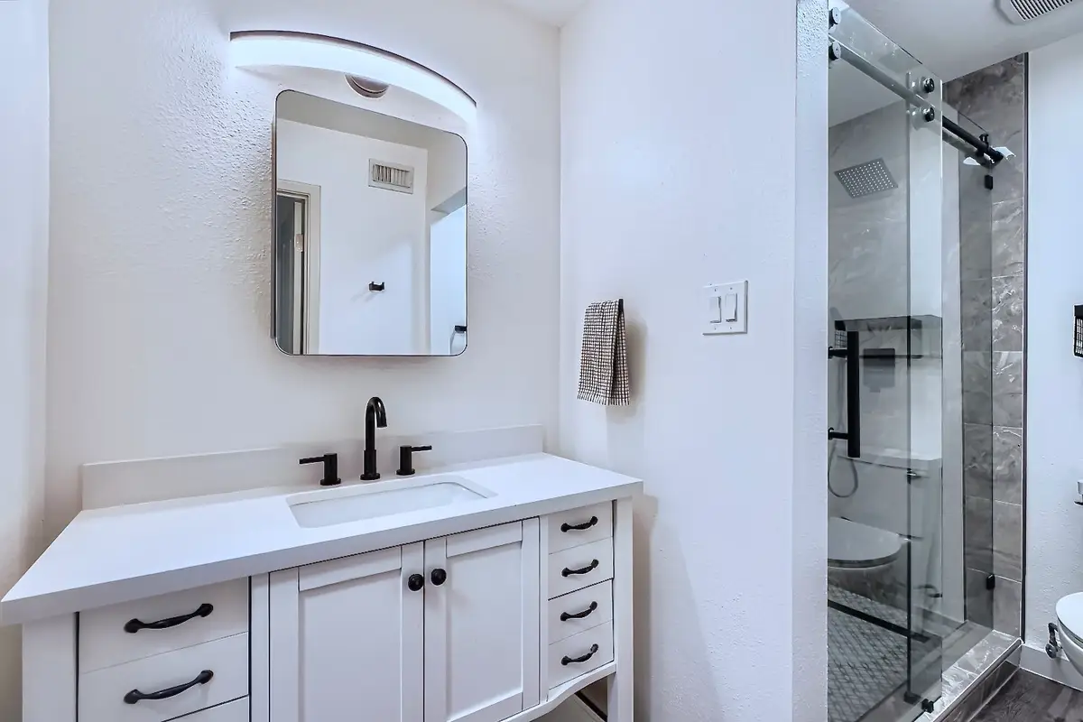 18800 Egret Bay Boulevard #1411, Webster, TX 77058 - Image #1