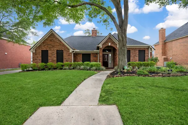 6007 Summer Oaks Drive, Humble, TX 77346