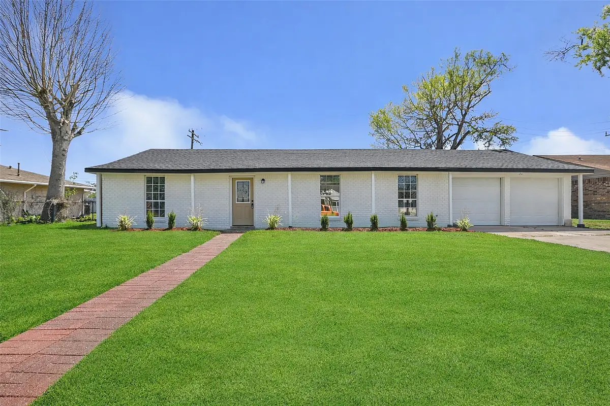 715 Pamela Drive, Baytown, TX 77521 - #1