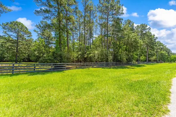 28613 Beth Marie, Magnolia, TX 77355