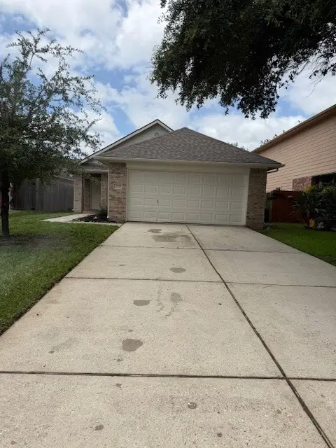 11323 Canyon Shore Drive, Humble, TX 77396