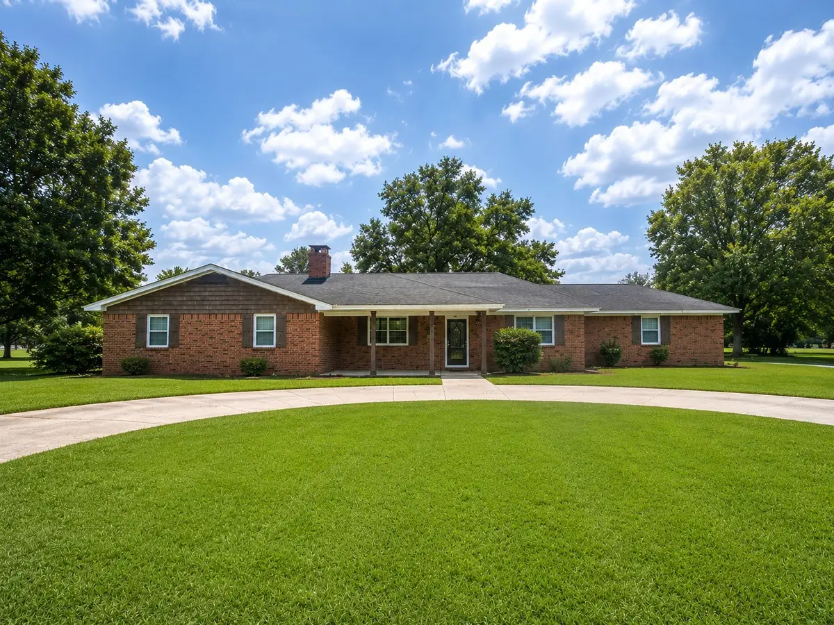 2947 Turtle Creek Drive, Wharton, TX 77488 - #1