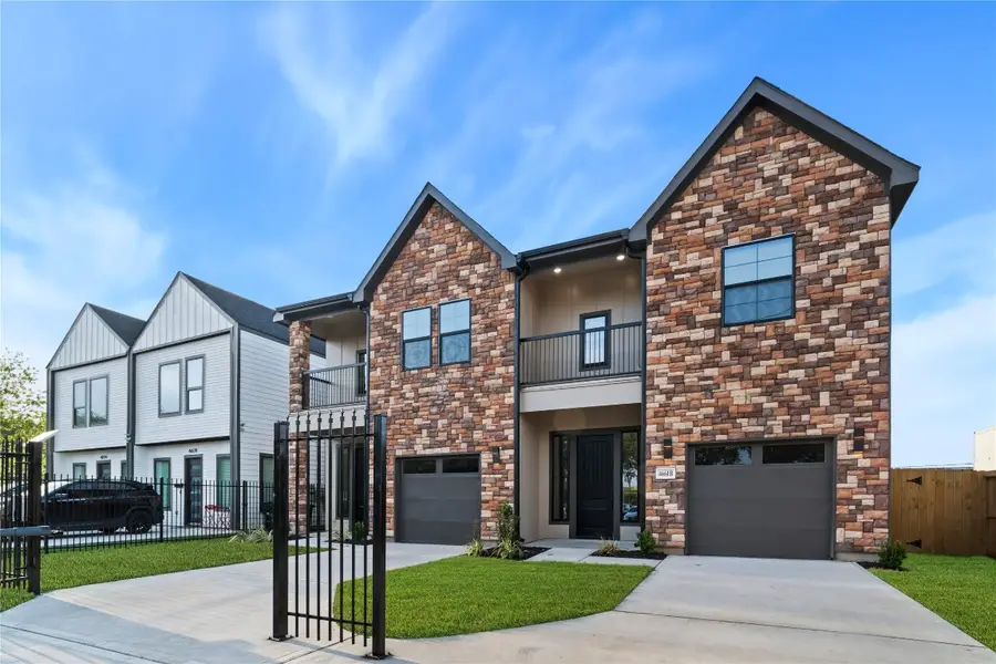 4661 Phlox Street, Houston, TX 77051 - #2