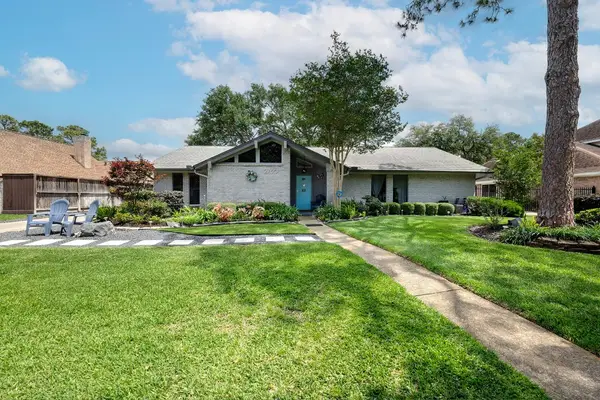 2750 Fontana Drive, Houston, TX 77043