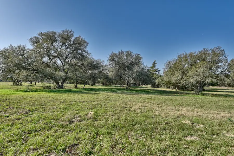 225 Private Road 4007, Hallettsville, TX 77964 - #3