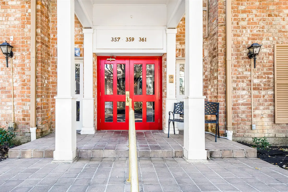 361 N Post Oak Lane #131, Houston, TX 77024 - #1